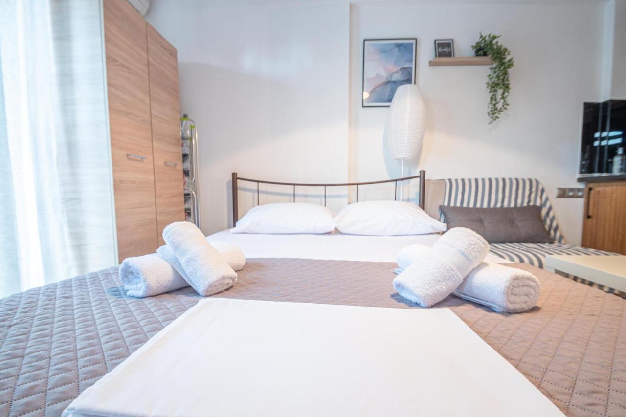 Dns Apartments Kavála Eksteriør bilde